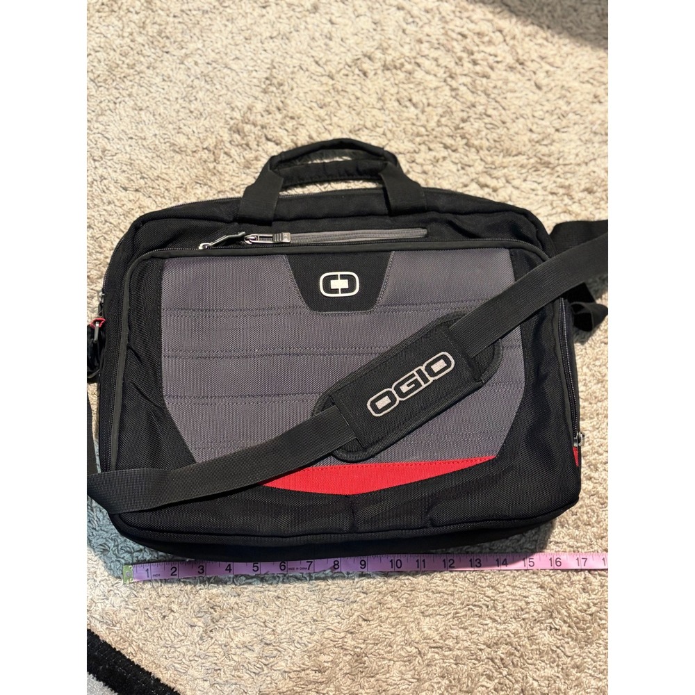 Ogio Black Laptop Bag Messenger Briefcase Adjustable Strap Business‎ Travel